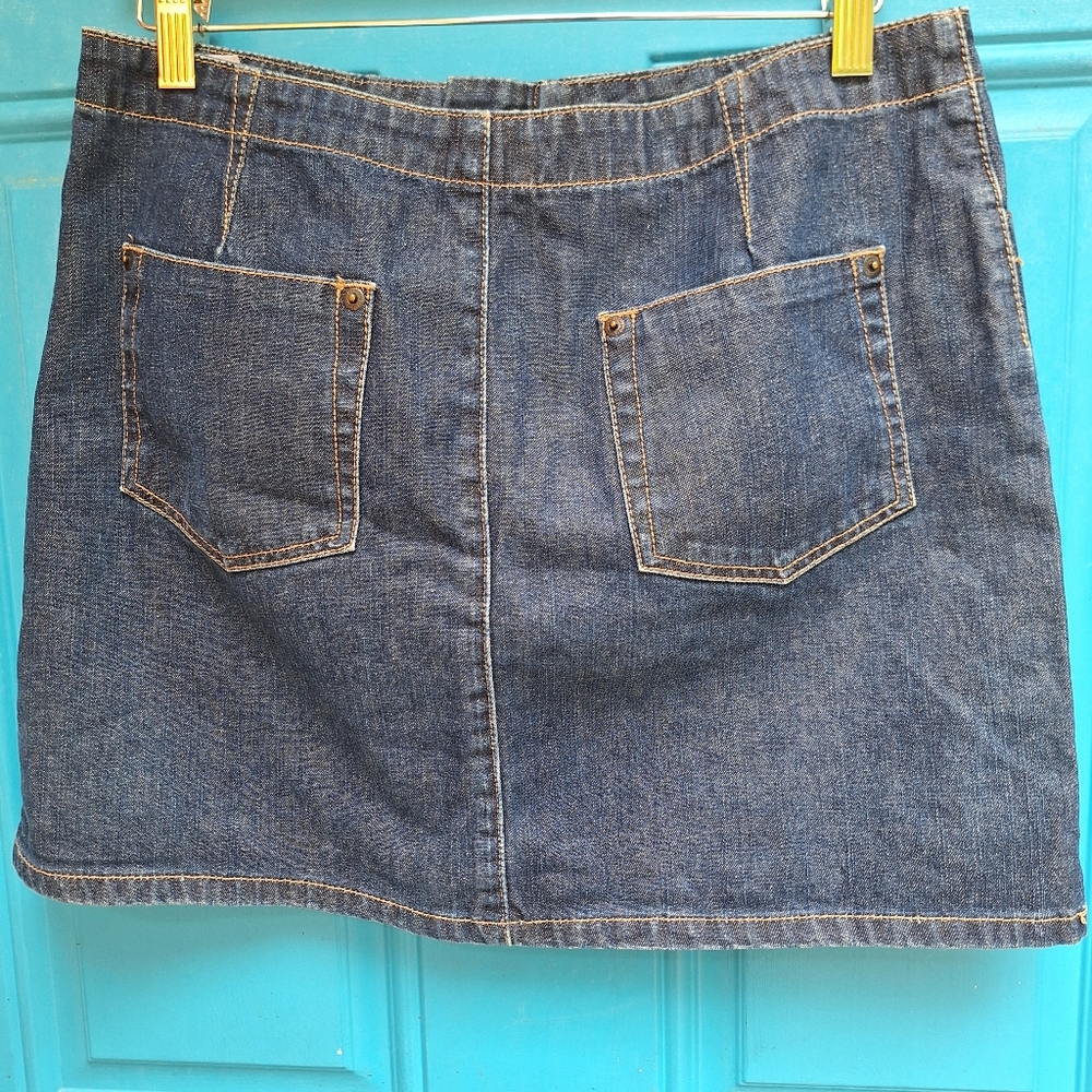 Vintage Jeans Skirt American Eagle All Cotton Dark Denim Tapered Metal Rivets